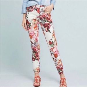 AnthropologiePilcroMid Rise Skinny Ankle Floral Rose Print White Jeans Size 26 